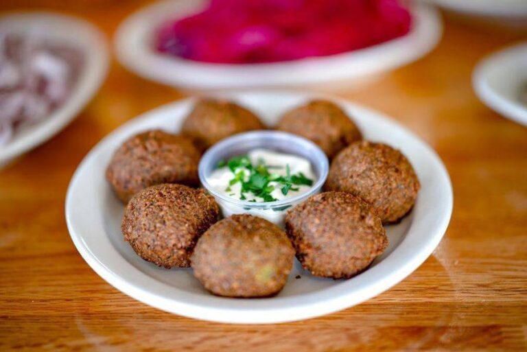 pita hut 2 1 768x513